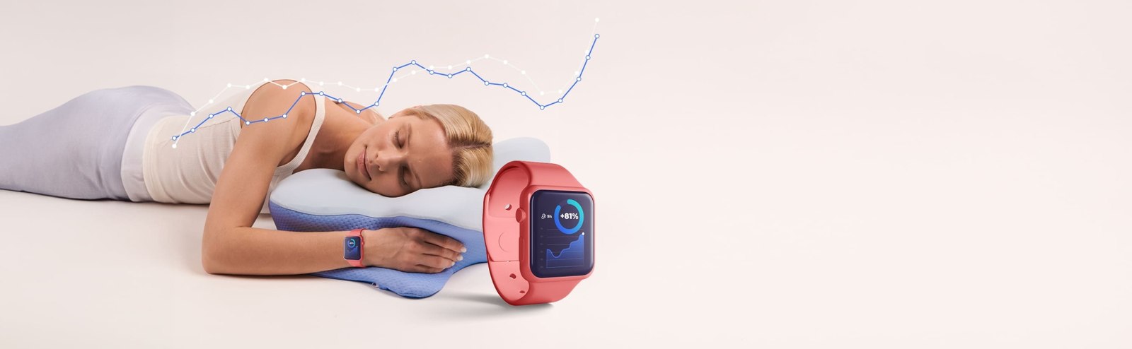Woman sleeping with a fitness tracker showing improved sleep score while using the Derila Ergo pillow